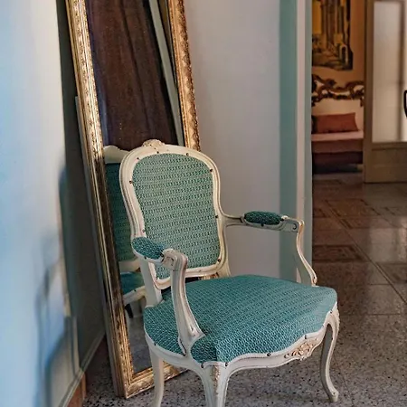 Luxury Vitruvio 55 Apartment Formia
