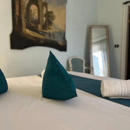 Luxury Vitruvio 55 *