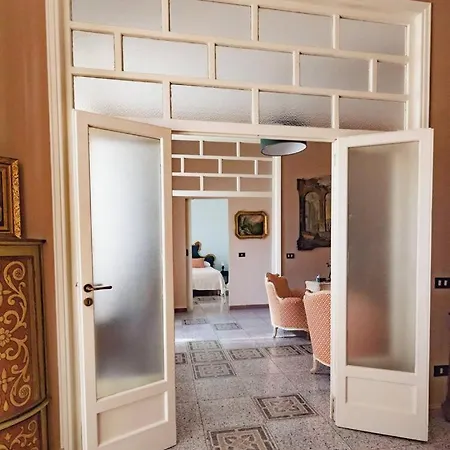 Luxury Vitruvio 55 דירה