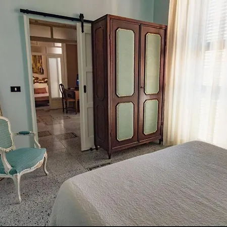 Luxury Vitruvio 55 شقة فورميا