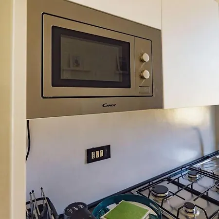 Luxury Vitruvio 55 فورميا