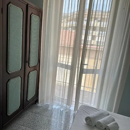 Luxury Vitruvio 55 アパート フォルミア